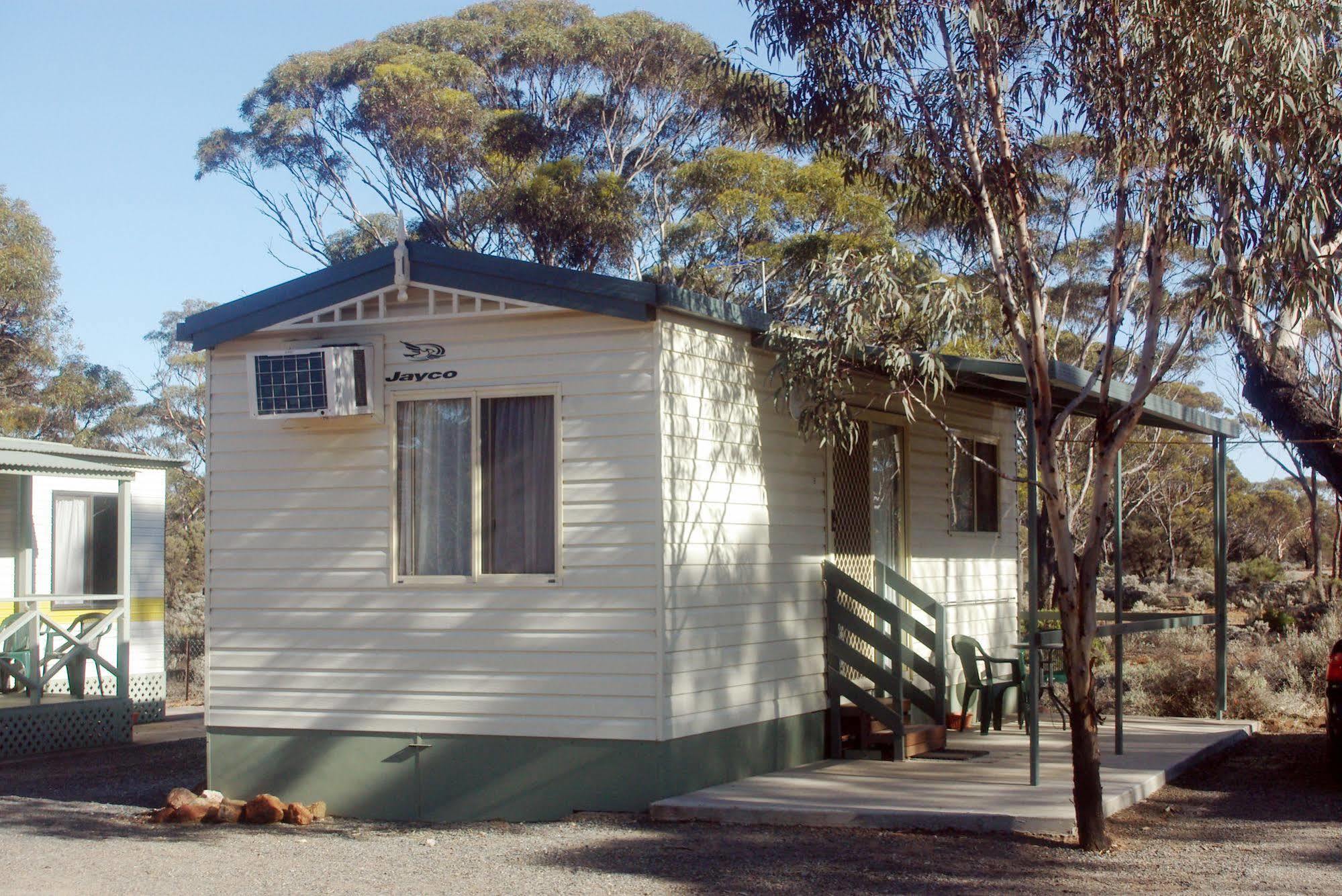 Acclaim Gateway Caravan Park Dundas Buitenkant foto